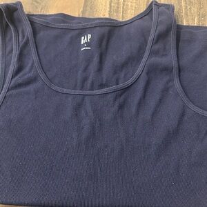 GAP women’s Rib-Knit Tank Top size large